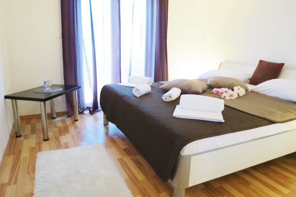 Apartments Villa Jukic Makarska Zewnętrze zdjęcie